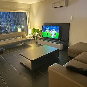  Apartamento In Heart Of With Balcony View